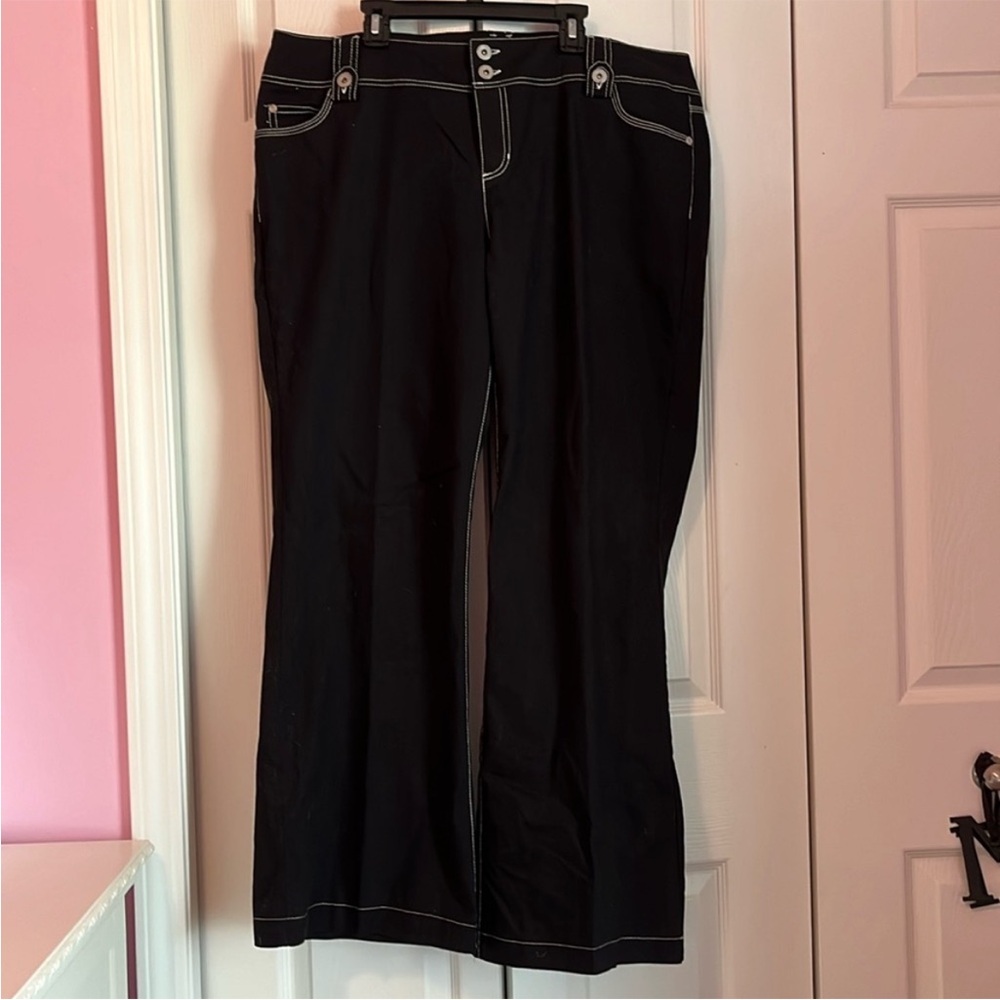 Black Low Rise Wide-Leg Pants with White Stitching